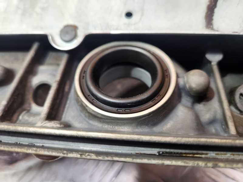 Крышка головки блока цилиндров, 2000 рублей, Красноярск