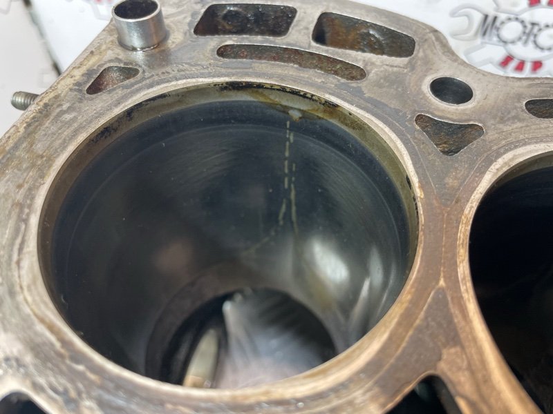 Блок цилиндров, 10000 рублей, Красноярск