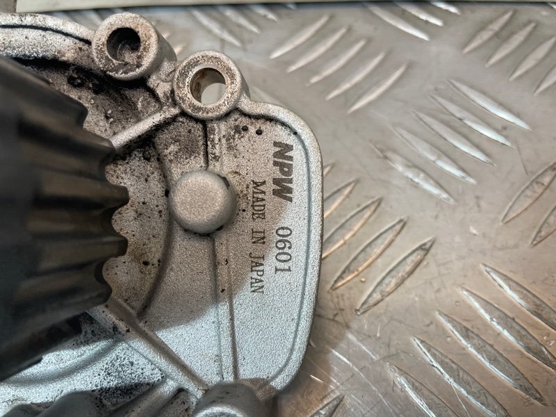 Помпа, 200 рублей, Красноярск