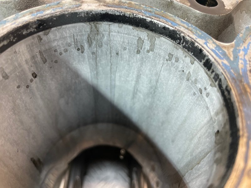 Блок цилиндров, 10000 рублей, Красноярск