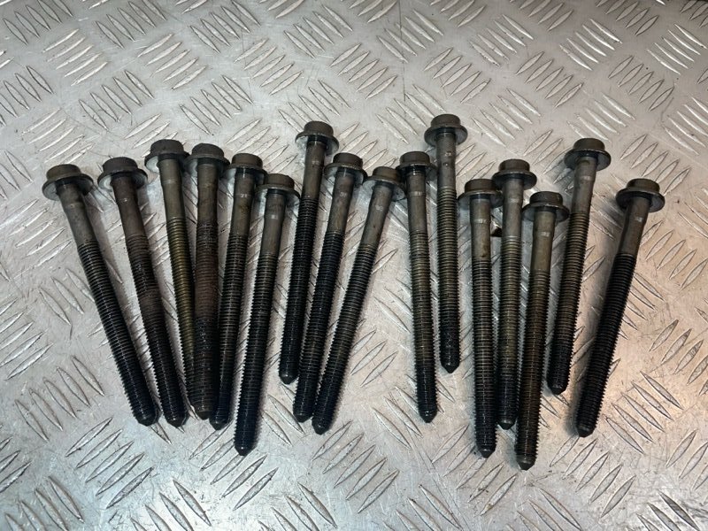 Болт головки блока цилиндров, 100 рублей, Красноярск