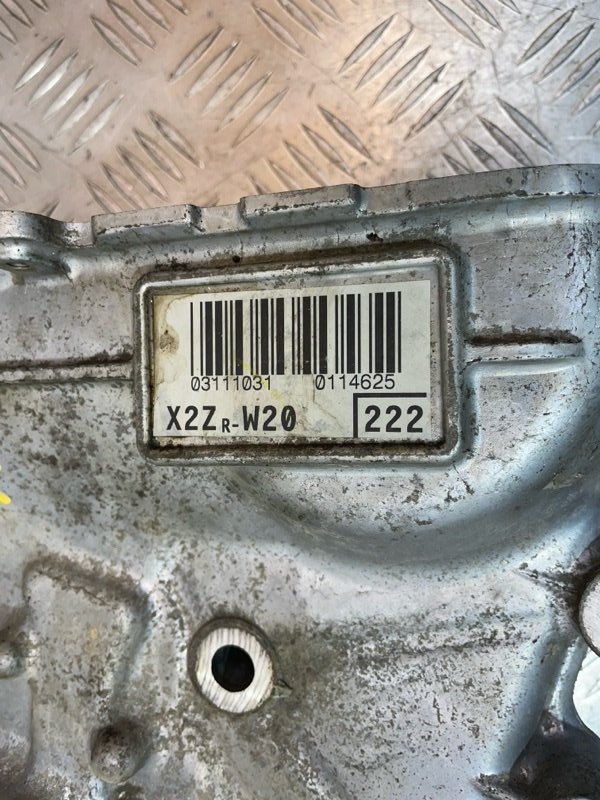 Лобовина двигателя, 1000 рублей, Красноярск