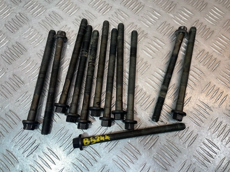 Болт головки блока цилиндров, 100 рублей, Красноярск