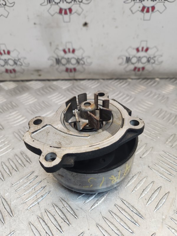 Помпа, 200 рублей, Красноярск