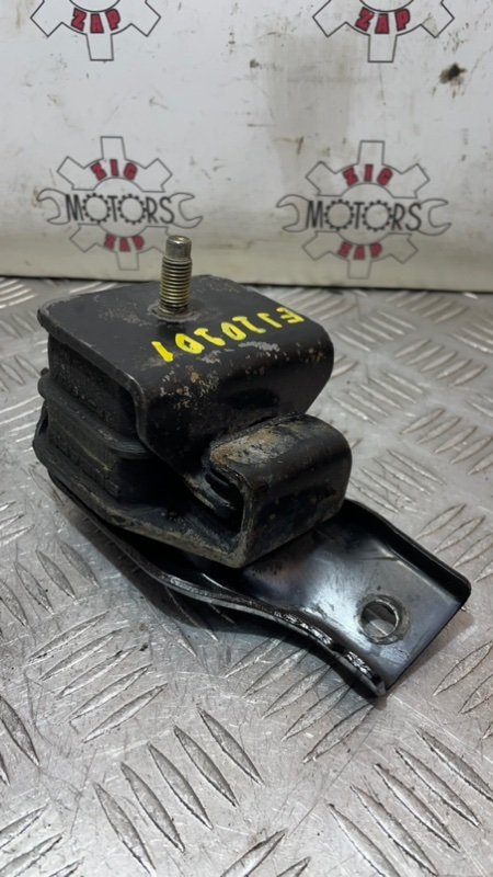 Подушка двигателя, 200 рублей, Красноярск