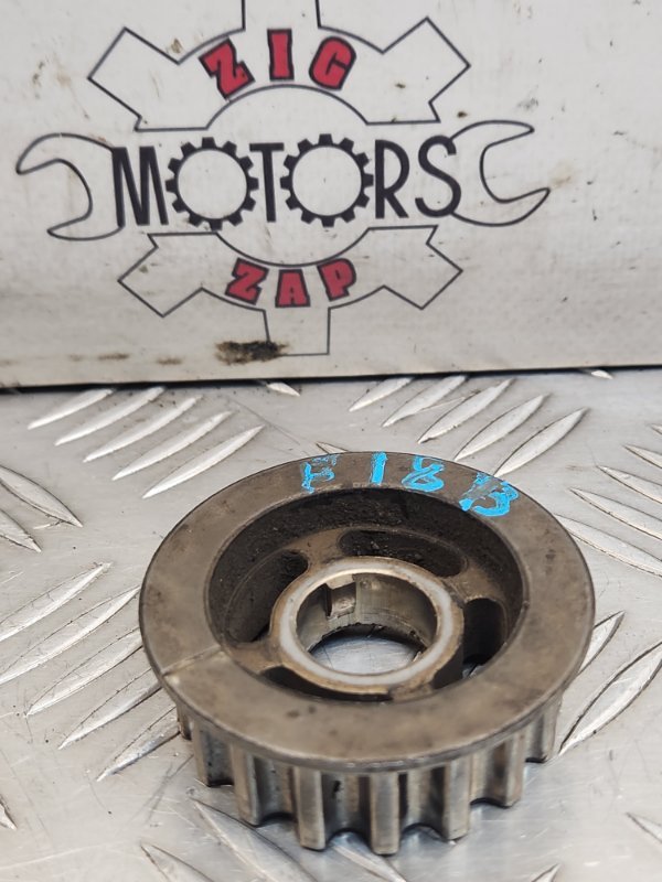 Шестерня ГРМ, 100 рублей, Красноярск