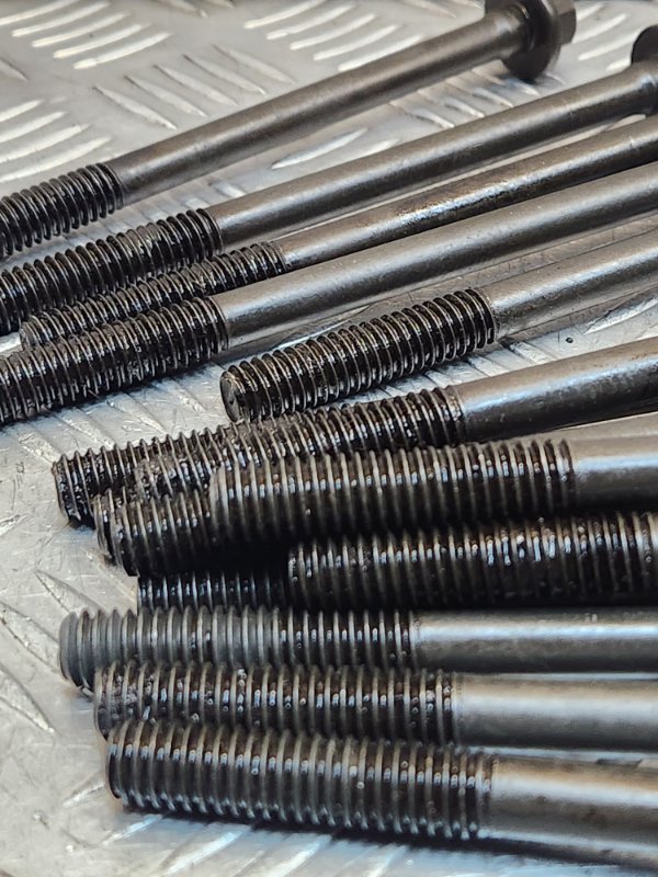 Болт головки блока цилиндров, 100 рублей, Красноярск