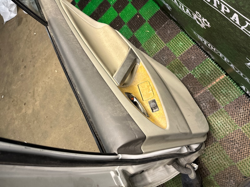 Дверь, 5000 рублей, Москва