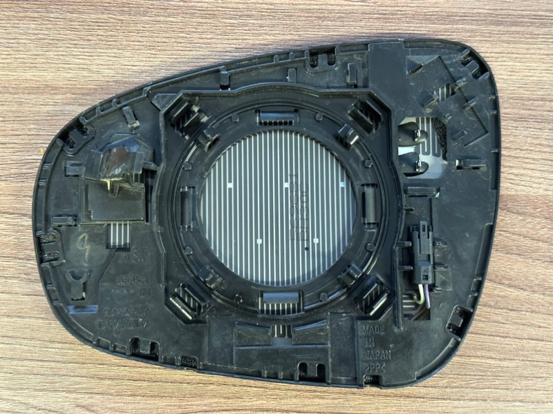 Зеркальный элемент, 18000 рублей, Москва