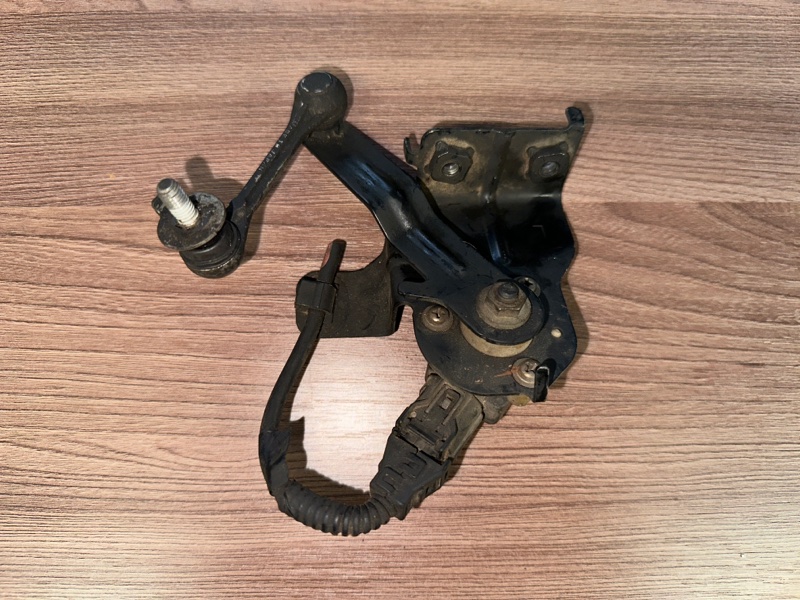 Датчик высоты подвески, 10000 рублей, Москва