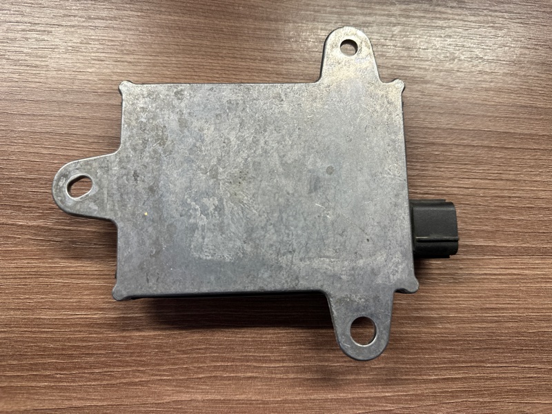 Датчик BSM слепой зоны, 8000 рублей, Москва