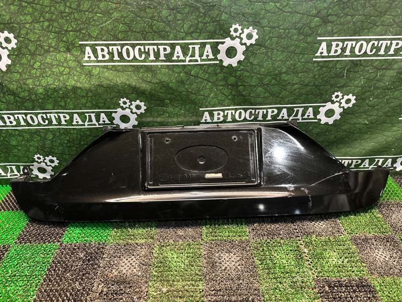 Накладка крышки багажника, 15000 рублей, Москва