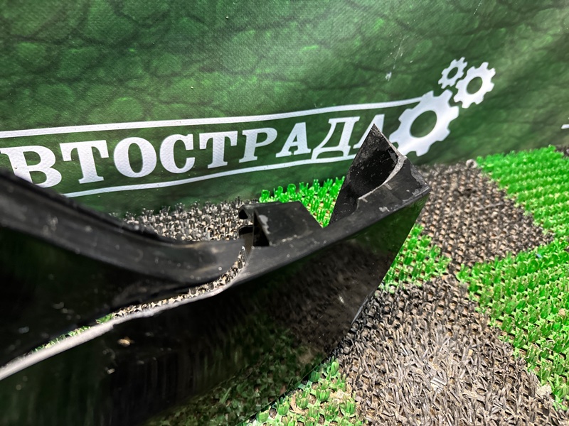 Накладка крышки багажника, 15000 рублей, Москва