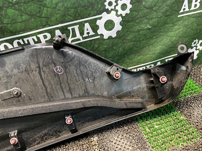 Накладка крышки багажника, 15000 рублей, Москва