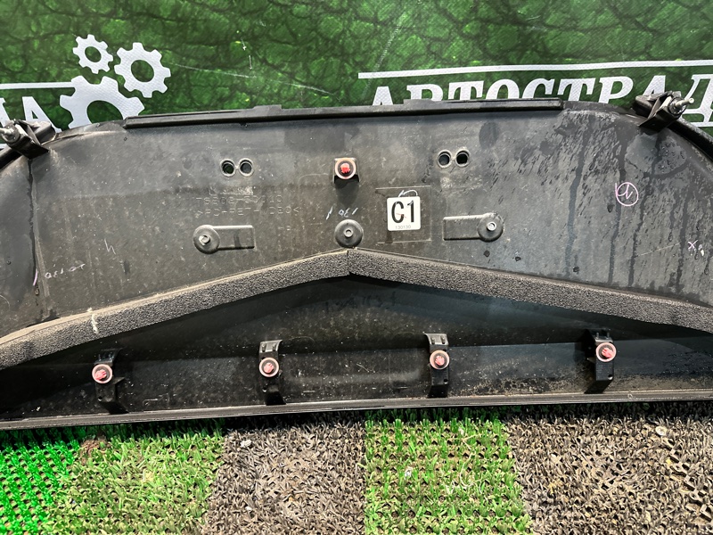 Накладка крышки багажника, 15000 рублей, Москва