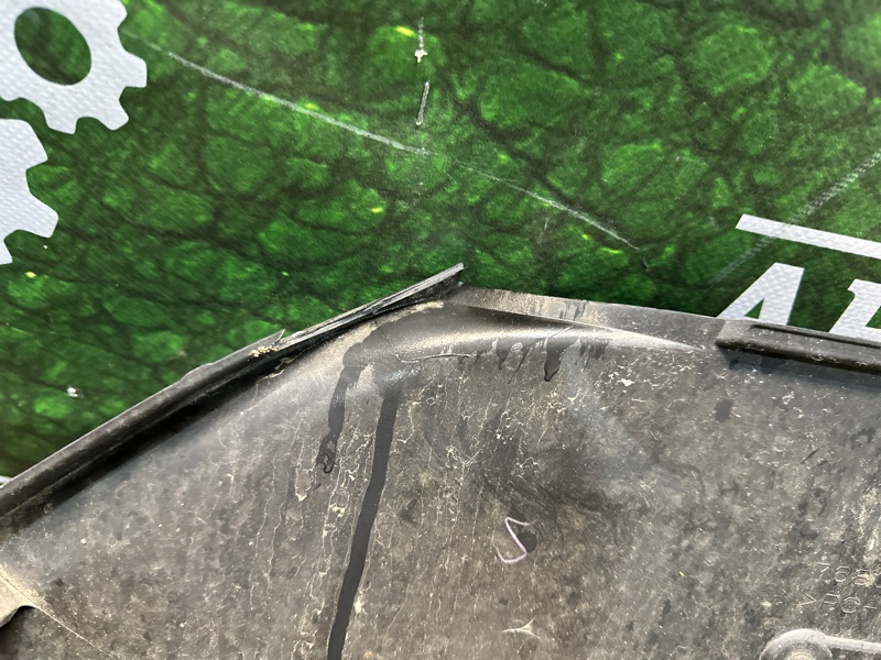 Накладка крышки багажника, 25000 рублей, Москва