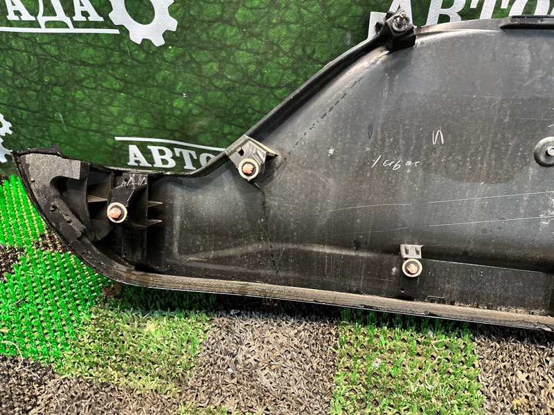 Накладка крышки багажника, 30000 рублей, Москва