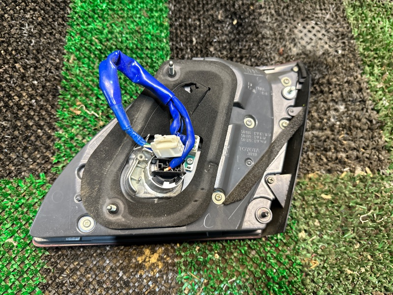 Фонарь в крышку багажника, 5000 рублей, Москва