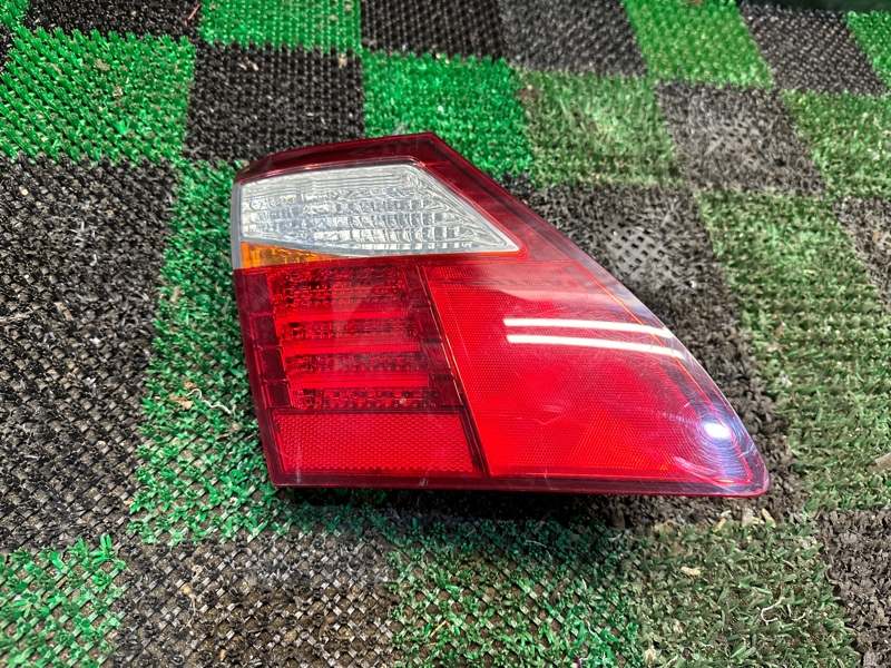 Фонарь в крышку багажника, 5000 рублей, Москва