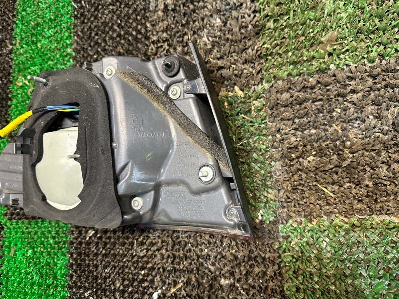 Фонарь в крышку багажника, 10000 рублей, Москва