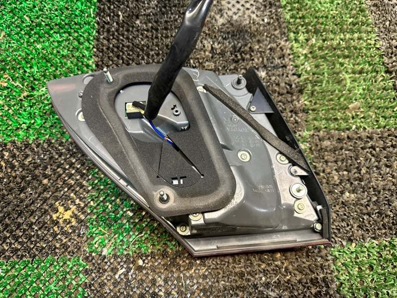 Фонарь в крышку багажника, 5000 рублей, Москва