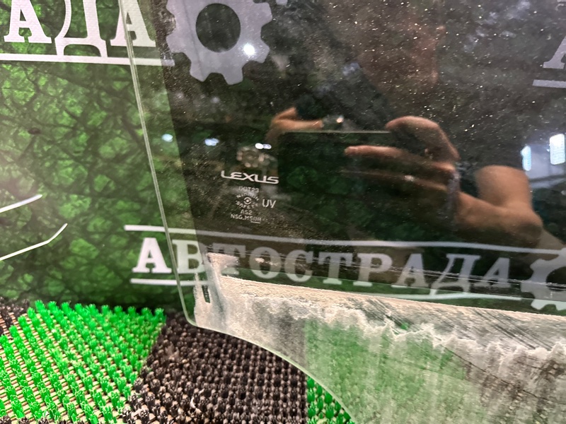 Стекло двери, 8000 рублей, Москва