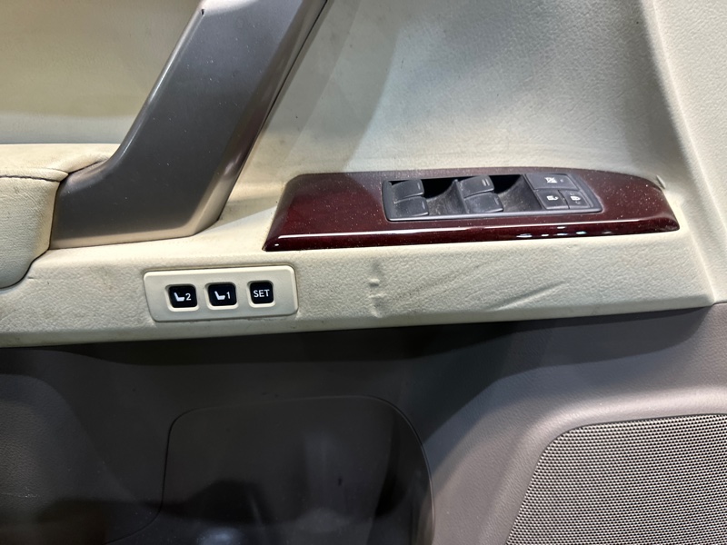 Обшивка боковой двери, 15000 рублей, Москва