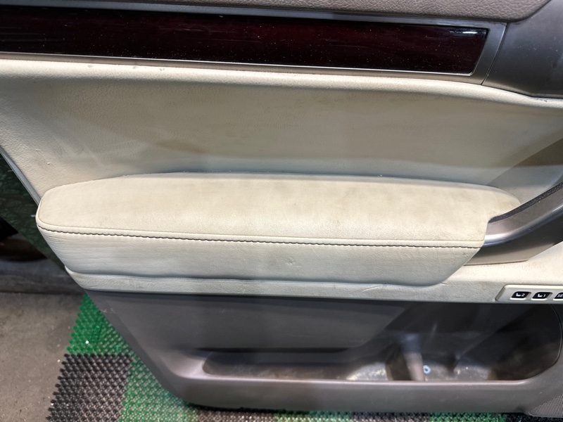 Обшивка боковой двери, 15000 рублей, Москва