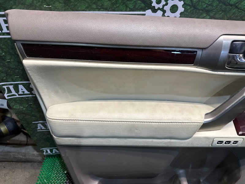 Обшивка боковой двери, 15000 рублей, Москва