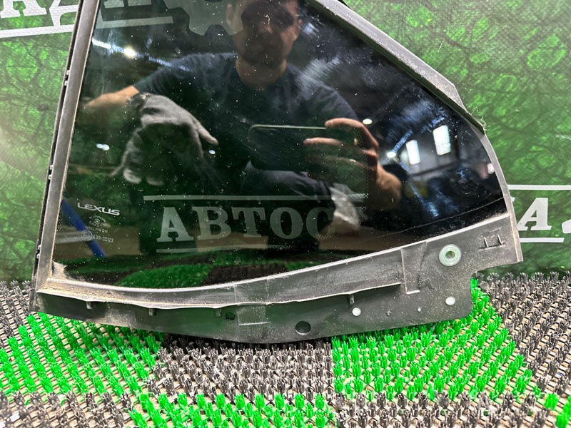 Форточка двери, 7000 рублей, Москва