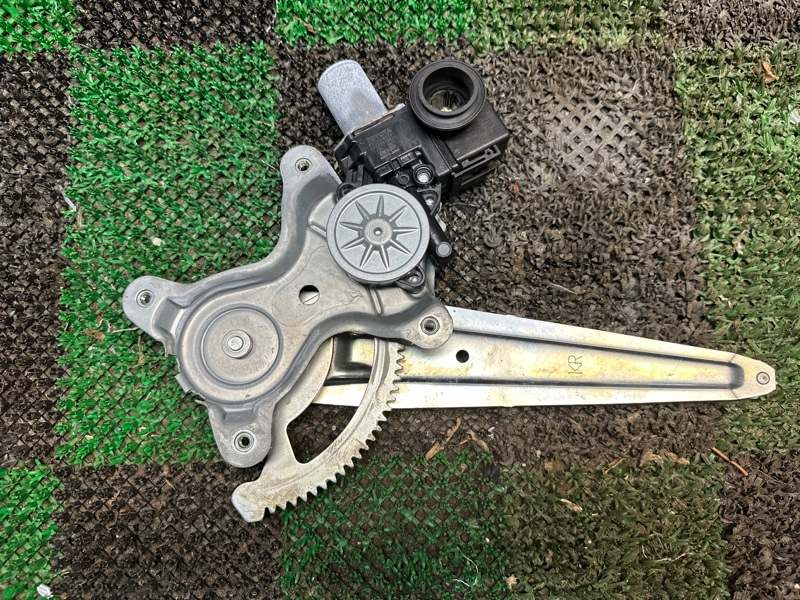 Стеклоподъемник, 3000 рублей, Москва