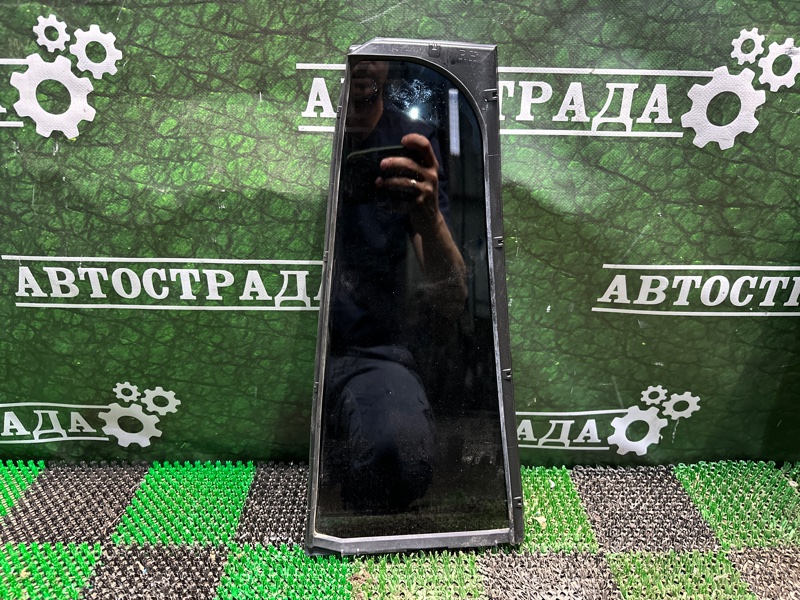 Форточка двери, 2000 рублей, Москва