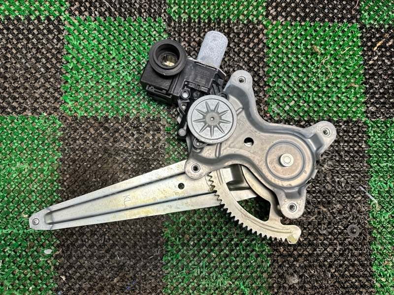 Стеклоподъемник, 3000 рублей, Москва