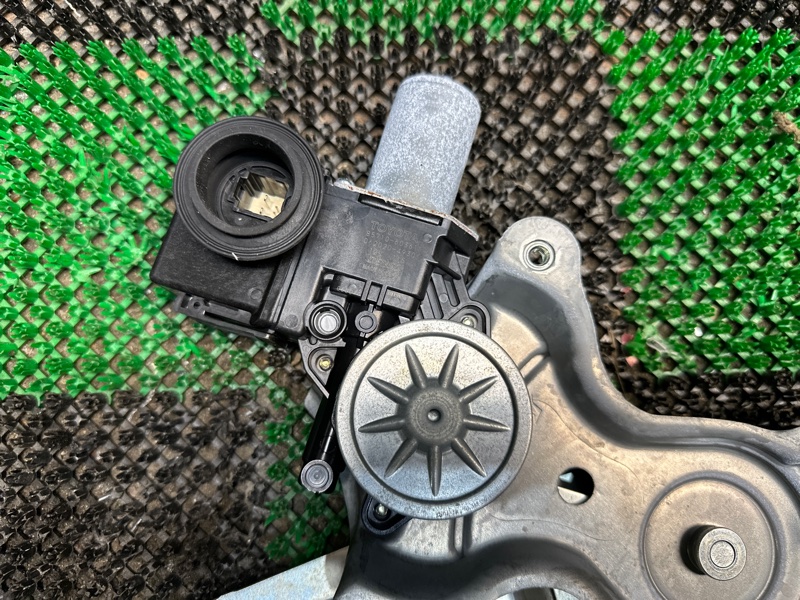 Стеклоподъемник, 3000 рублей, Москва