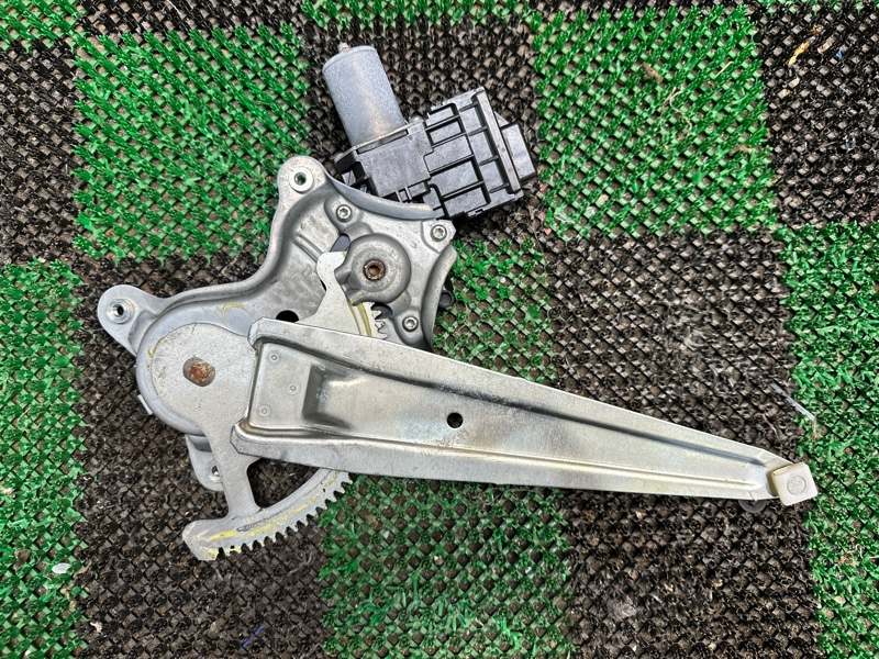 Стеклоподъемник, 3000 рублей, Москва