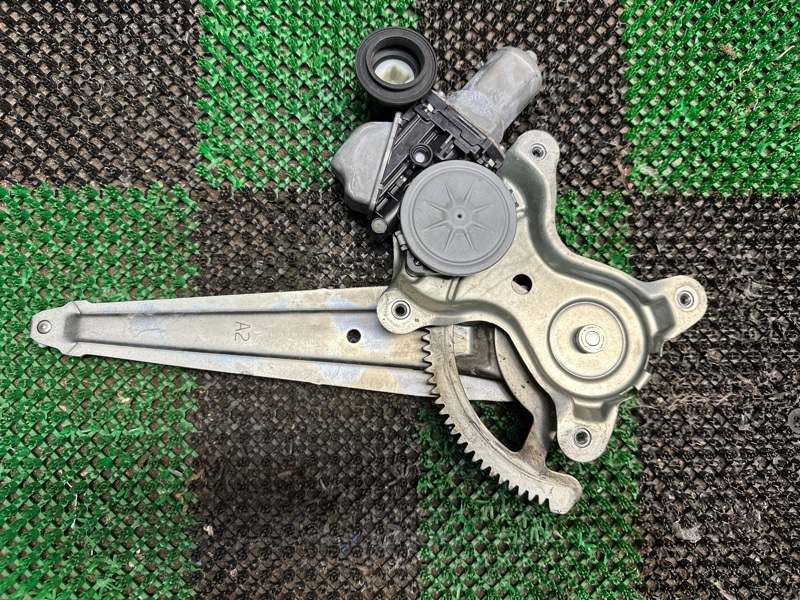 Стеклоподъемник, 8000 рублей, Москва