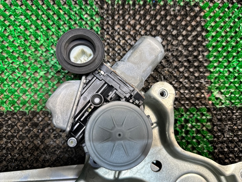 Стеклоподъемник, 8000 рублей, Москва