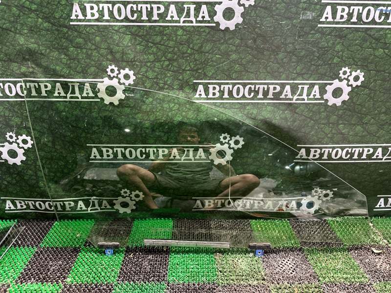 Стекло двери, 10000 рублей, Москва