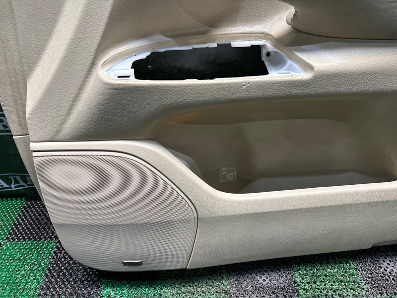 Обшивка боковой двери, 10000 рублей, Москва