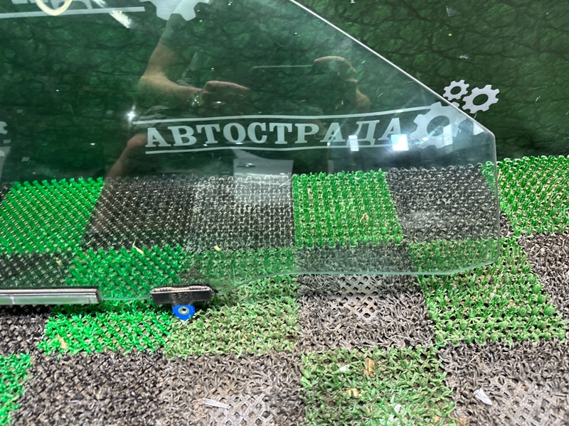 Стекло двери, 10000 рублей, Москва