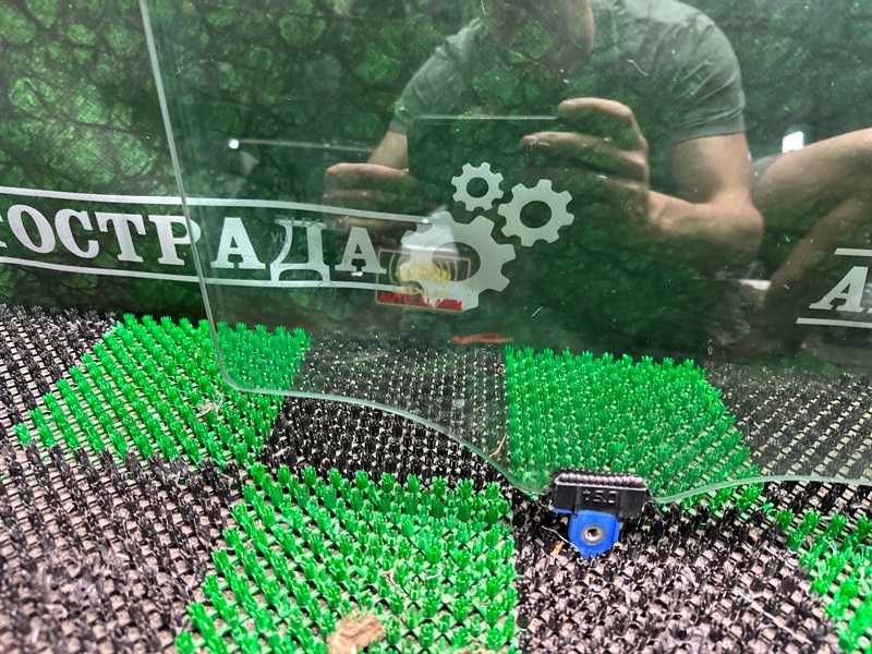 Стекло двери, 20000 рублей, Москва