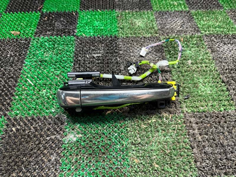 Ручка двери внешняя, 10000 рублей, Москва