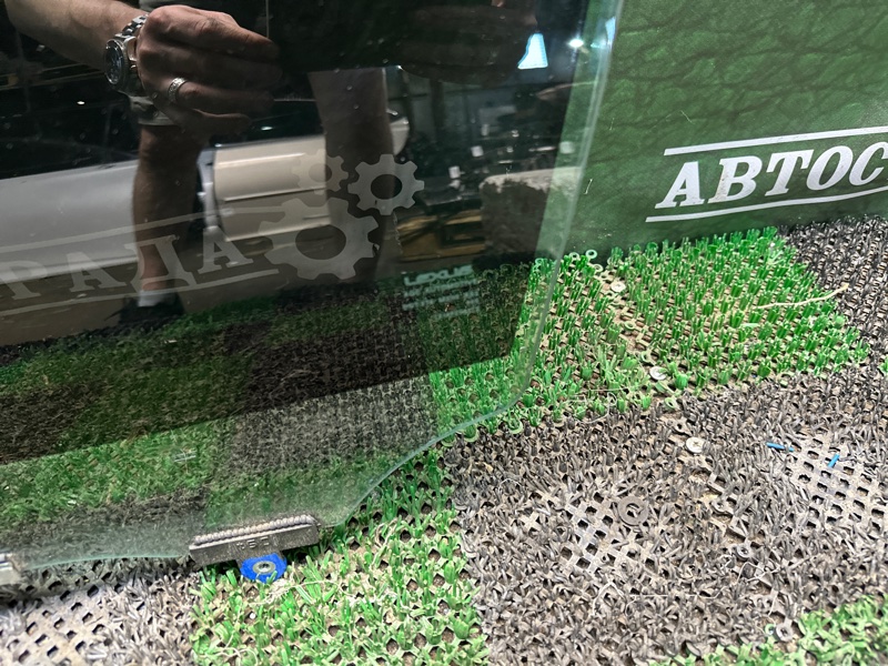 Стекло двери, 10000 рублей, Москва