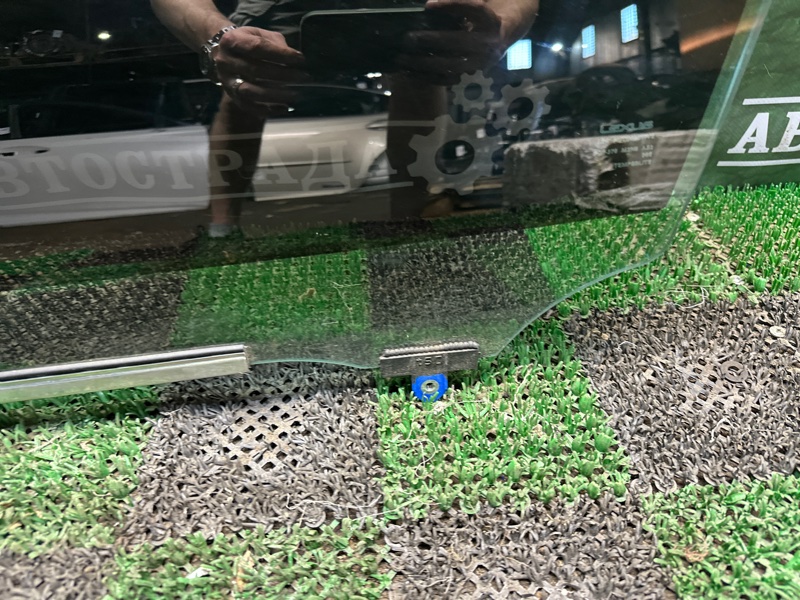 Стекло двери, 10000 рублей, Москва