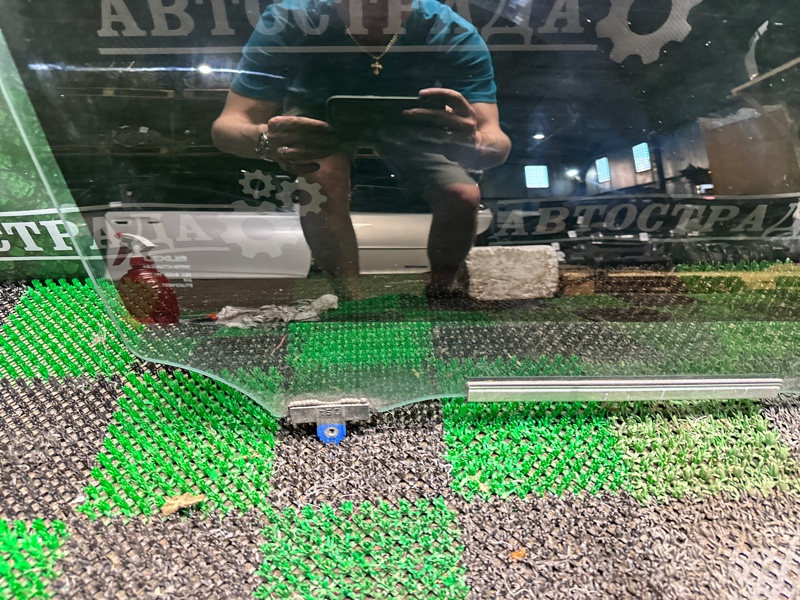 Стекло двери, 10000 рублей, Москва