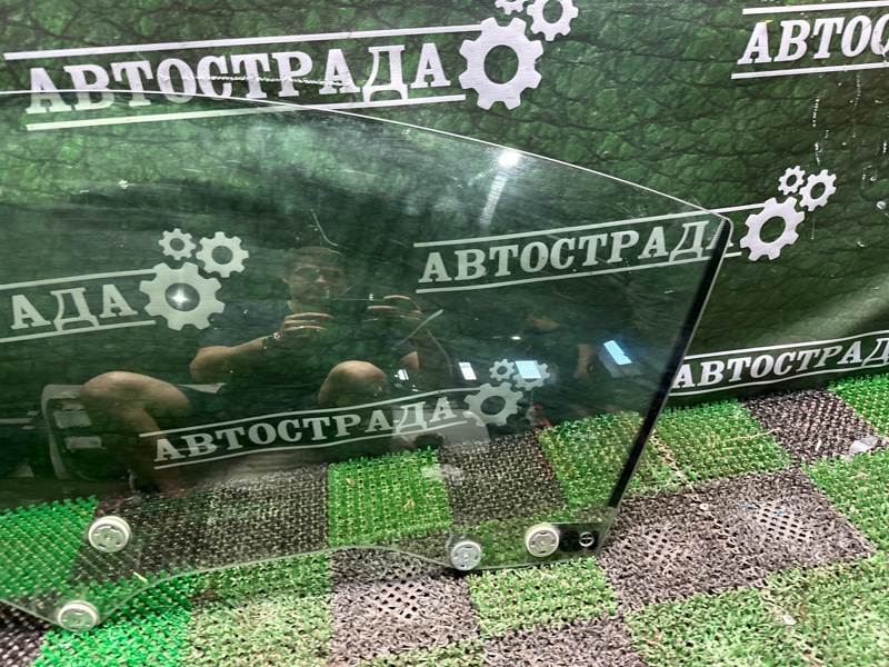 Стекло двери, 25000 рублей, Москва