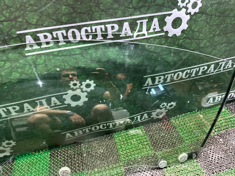 Стекло двери, 25000 рублей, Москва