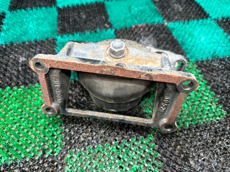 Подушка двигателя, 3000 рублей, Москва