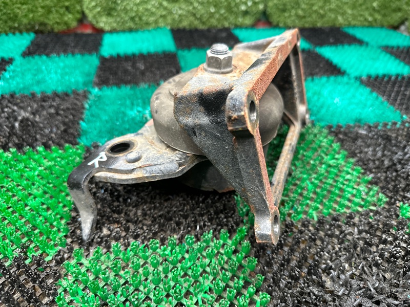 Подушка двигателя, 3000 рублей, Москва