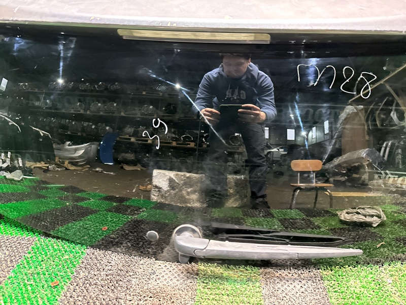 Стекло двери багажника, 20000 рублей, Москва